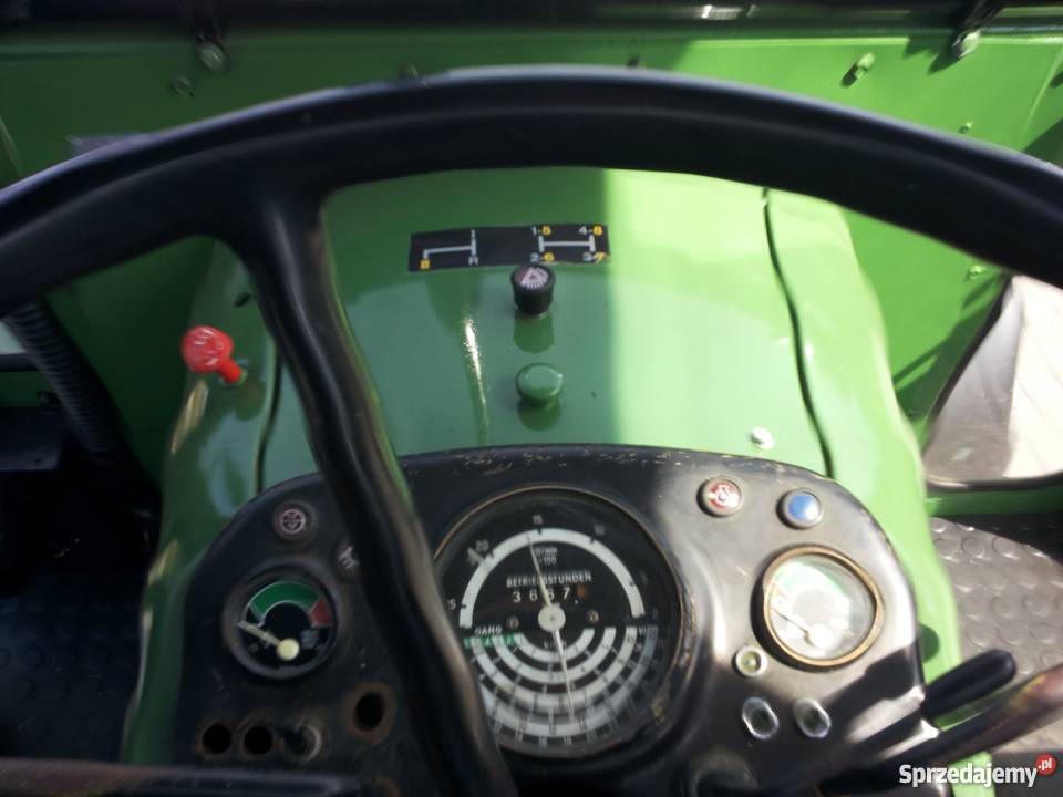 Ciągnik JOHN DEERE 112052nie zetor