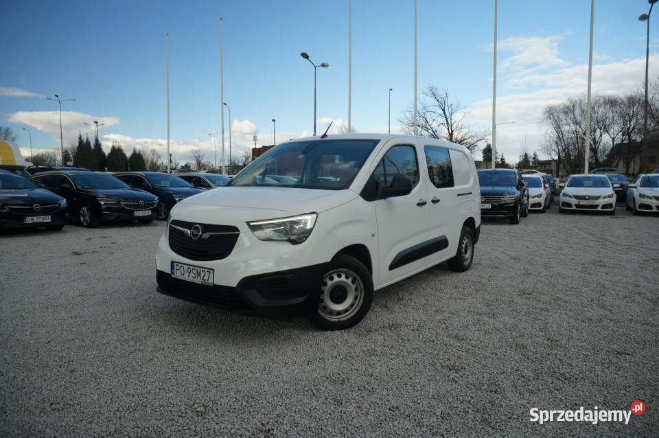 Opel Combo 15 CDTI131 Cargo XL 24t Essential czujnik parkowania