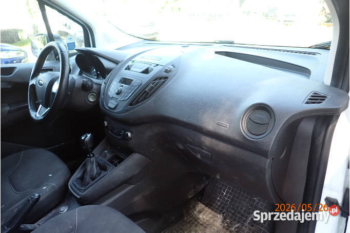 FORD TRANSIT COURIER 2018 99800 ccm 100 mazowieckie Warszawa sprzedam
