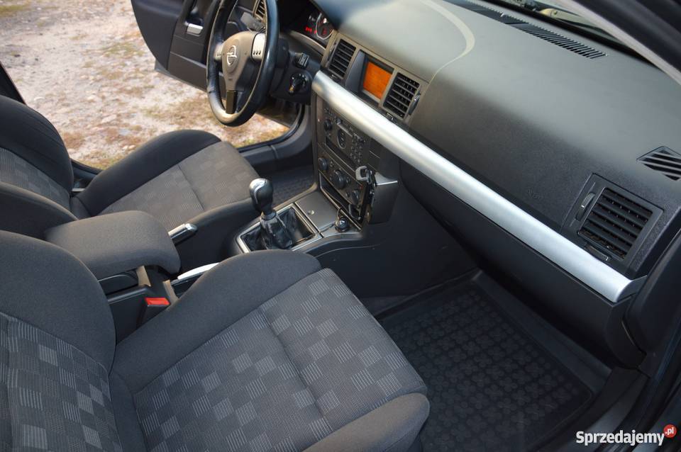 Opel Vectra C 22 DTI GTS światła przeciwmgielne Wieluń sprzedam