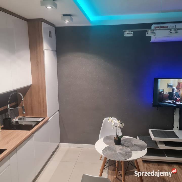 Wynajmę piękny apartament z widokiem na Odrę we dolnośląskie Wrocław