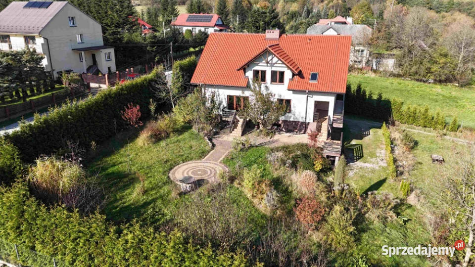 Duży dom z garażem na malowniczej działce 38a w pustak Sprzedaż Krzeszowice