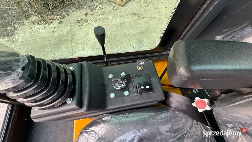 Minikoparka 16t Sylcar Kabina Skrętne ramie Koparki Radom