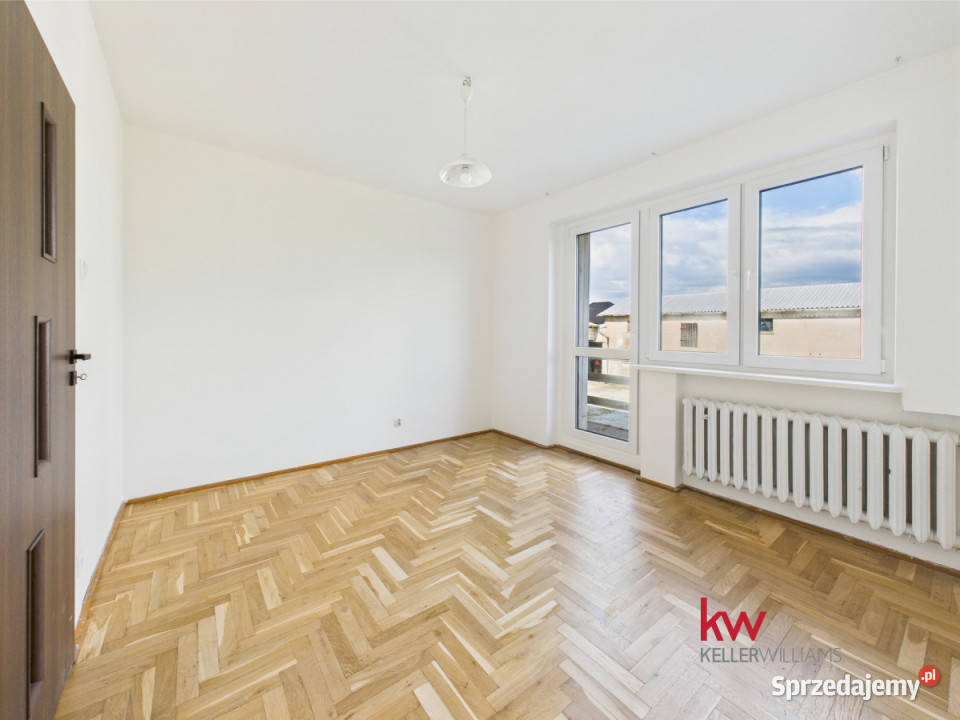 Dom wolnostojący Cieszyce 34915m2 wolnostojący