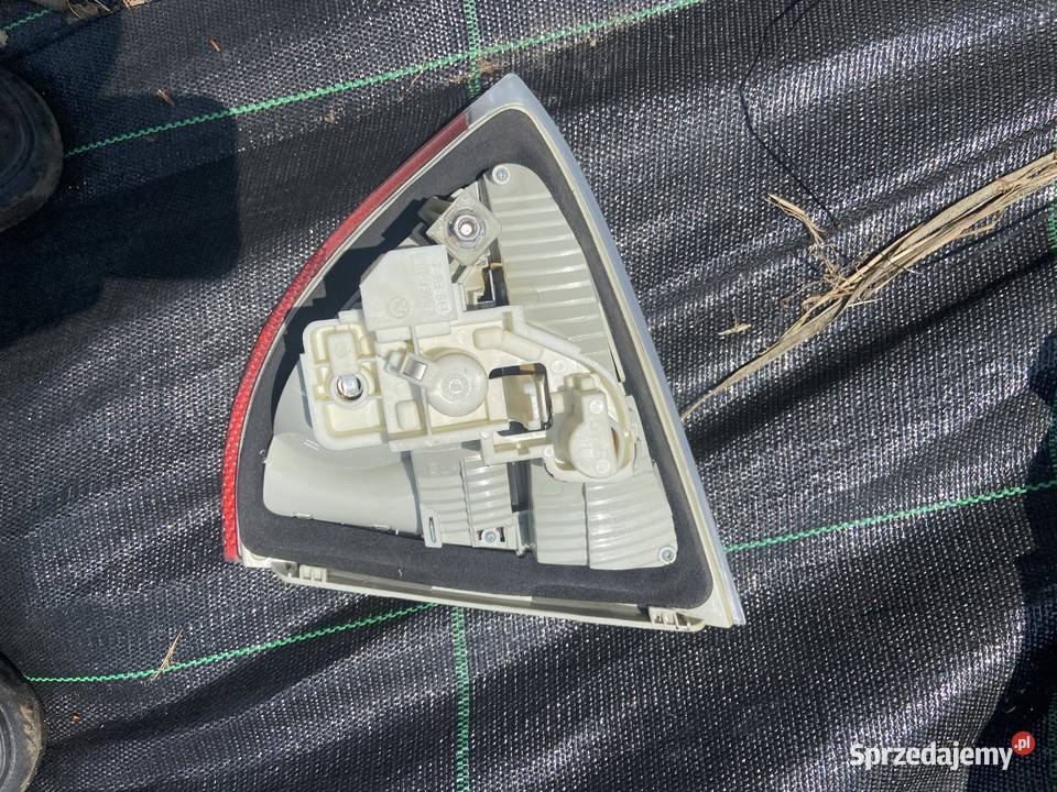 Lampy tylnej klapy bagażnika bmw e91 kombi osobowe Skarżysko-Kamienna