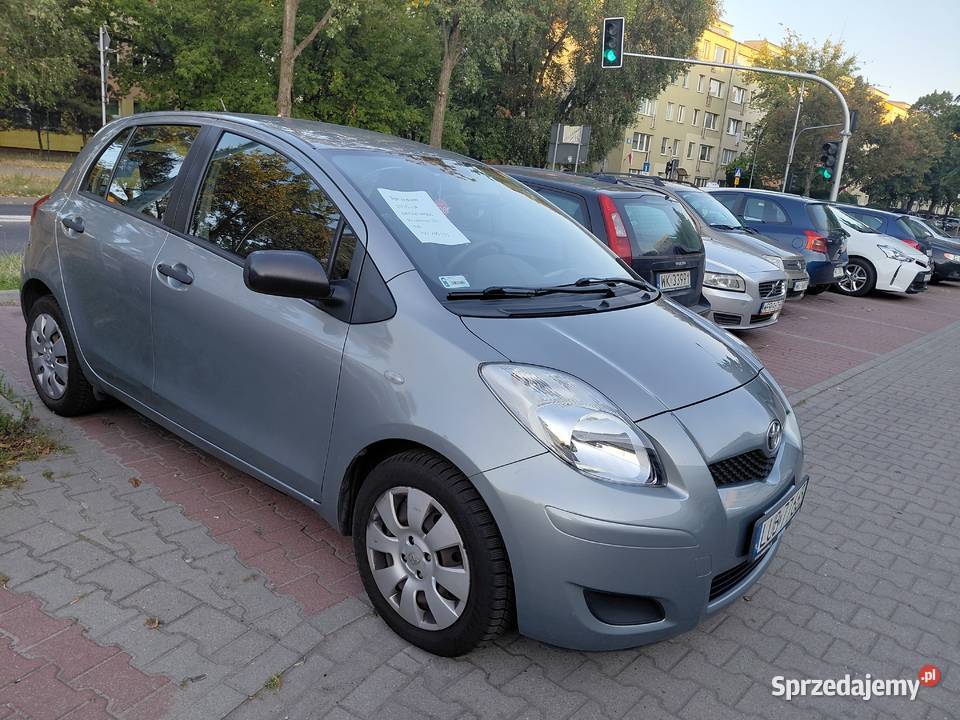 Sprzedam toyotę Zarejestrowany w Polsce Warszawa