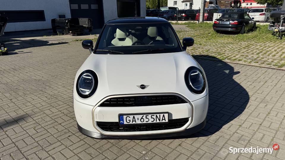 Odstąpię leasing 22 700 Netto 156KM Gdańsk