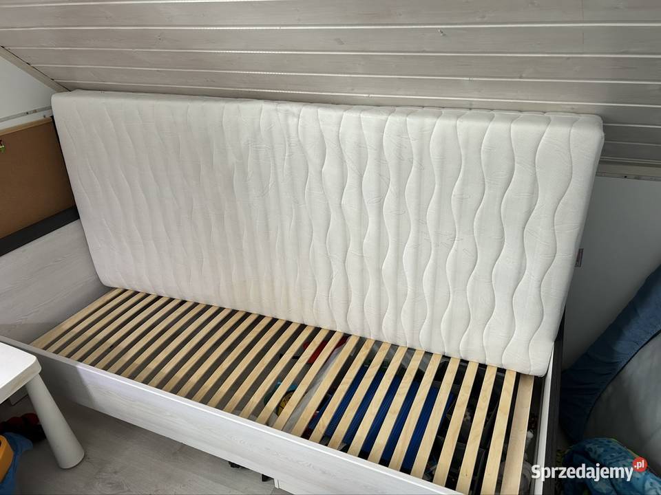 Sprzedam łóżko z materacem pomorskie Gdańsk sprzedam