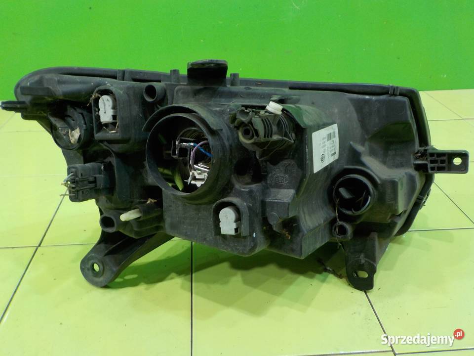DACIA SANDERO II 14r 5D lampa lewa przod Suków sprzedam