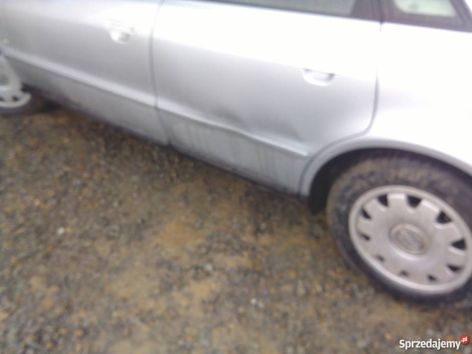 AUDI A4 B5 19TDI garażowany Stara Wieś