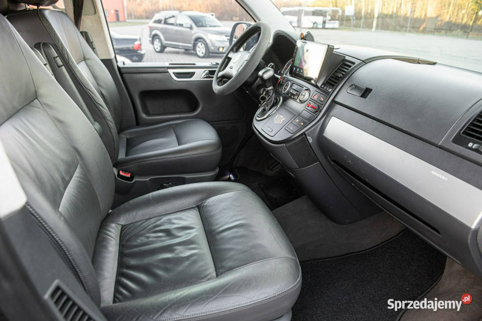 Volkswagen Multivan Highline 25TDI 175 DSG 7os możliwa zamiana