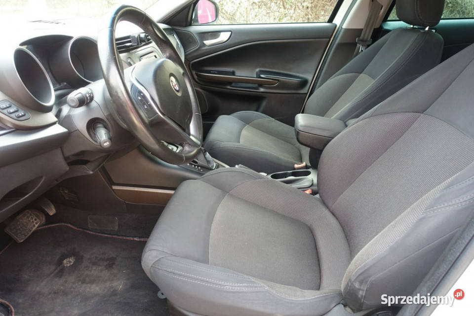 Alfa Romeo Giulietta Prywatna Salon Polska 100 automatyczna mazowieckie sprzedam