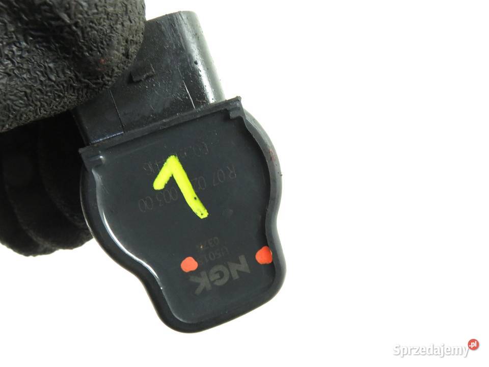 CEWKA AUDI A4 B7 20 TFSI 200 NGKU5015 Części samochodowe