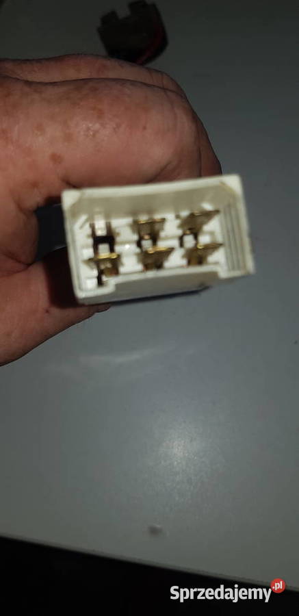Kostka stacyjki FSO Fiat 125p Żuk 5 pin 5115200 sprzedam