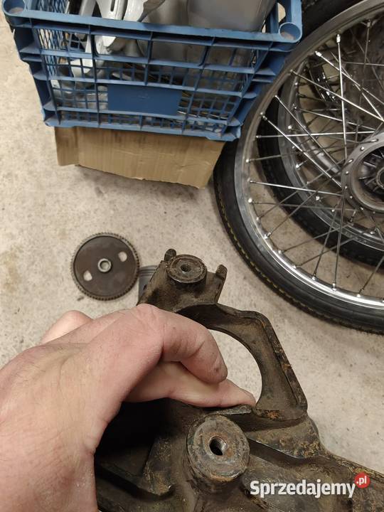 MZ Trophy 2502 obudowa filtra i stelaż prądów Zamość