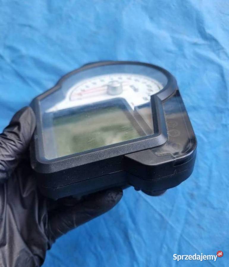 Aprilia TUONO V4 1100 rsv 2016 licznik Nowy Tomyśl