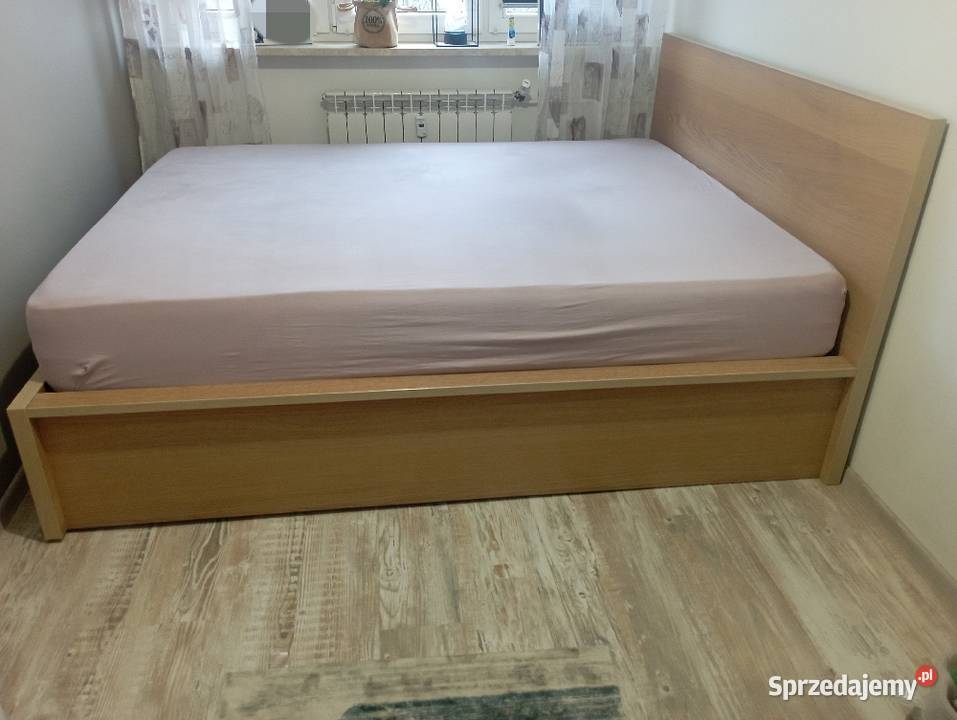 Sprzedam używane łóżko Ikea MALM