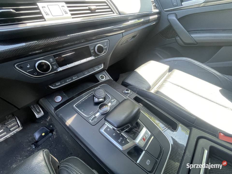 Audi sq5 80a PRESTIGE 30tfsi 2018r uszkodzone