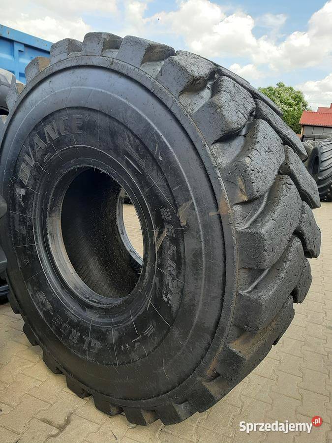 Opona używana przemysłowa 265R25 ADVANCE GLR Zaścianki