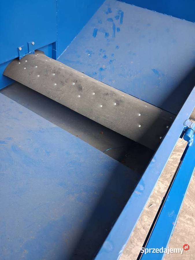 podajnik kosz przyjeciowy bunkier przenosnik Sędzin-Kolonia