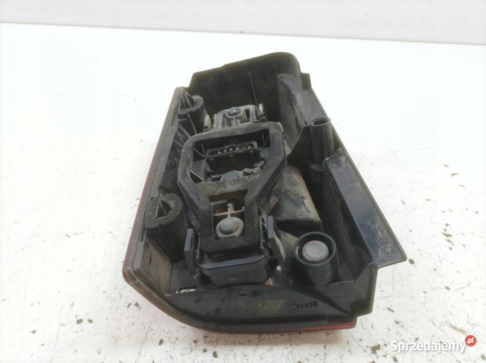 LAMPA TYŁ PRAWA LIFT PARTNER I Citroen Berlingo