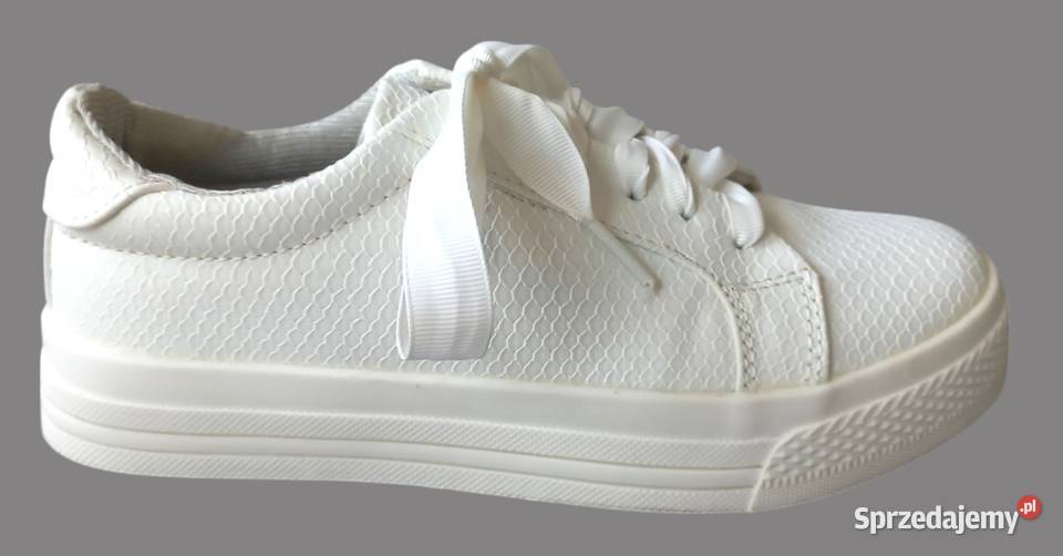 LASCANA buty sportowe trampki białe 35 23cm Chrzanów
