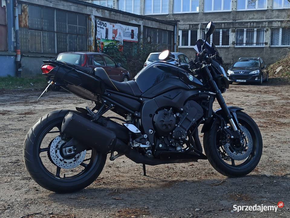 Yamaha FZ8 z 2013 r przebieg 27 106 Szczecin