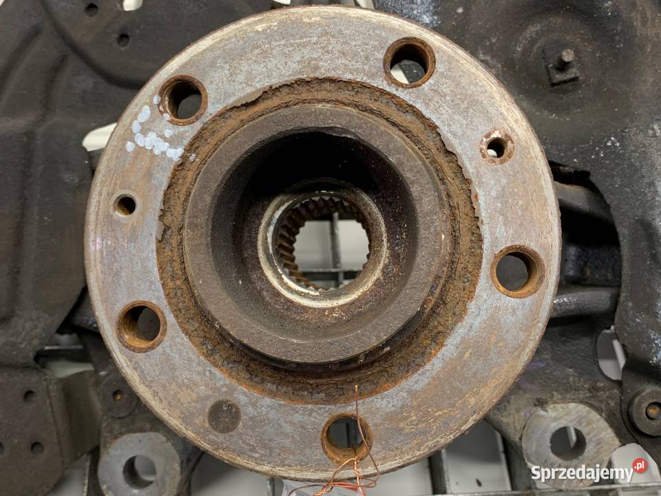 ZWROTNICA PRAWY PRZÓD PEUGEOT 308 SW III 12 131 osobowe Zwrotnice