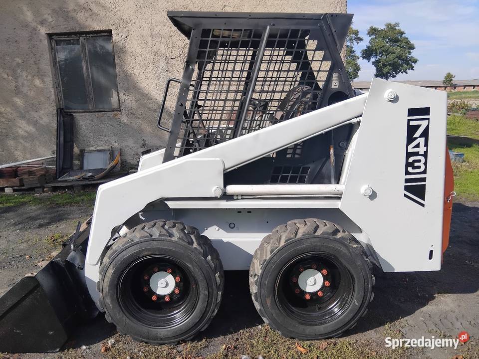 Miniladowarka Bobcat 743 nieuszkodzony Napole