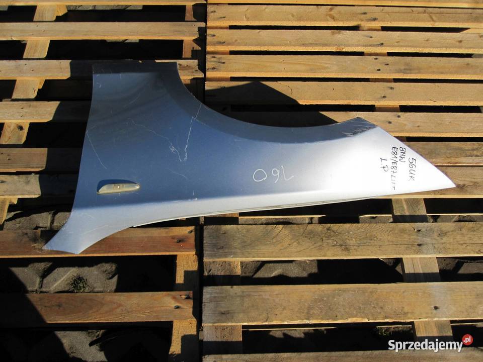 BMW E81 E87 LIFT 07r błotnik lewy przód