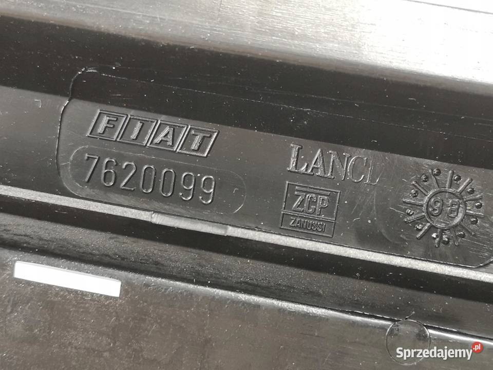 GRILL ATRAPA FIAT TEMPRA 19891993 NOWY