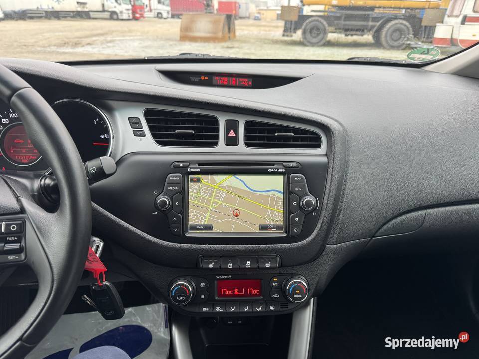 Kia Ceed 16 BENZYNA Klimatronik Tempomat isofix Cee'd Konin sprzedam