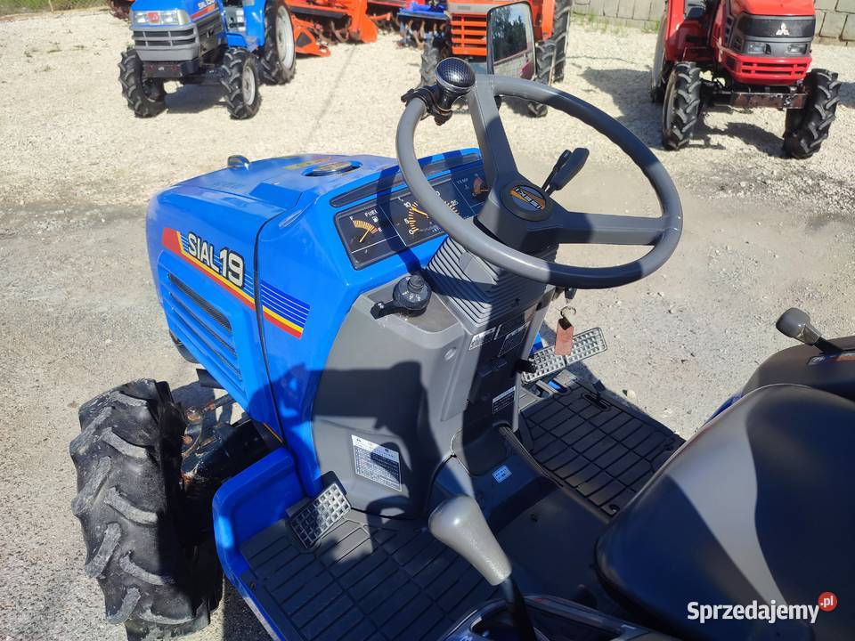 Traktorek Japoński ISEKI SIAL 19 o mocy 19 4X4 sprzedam