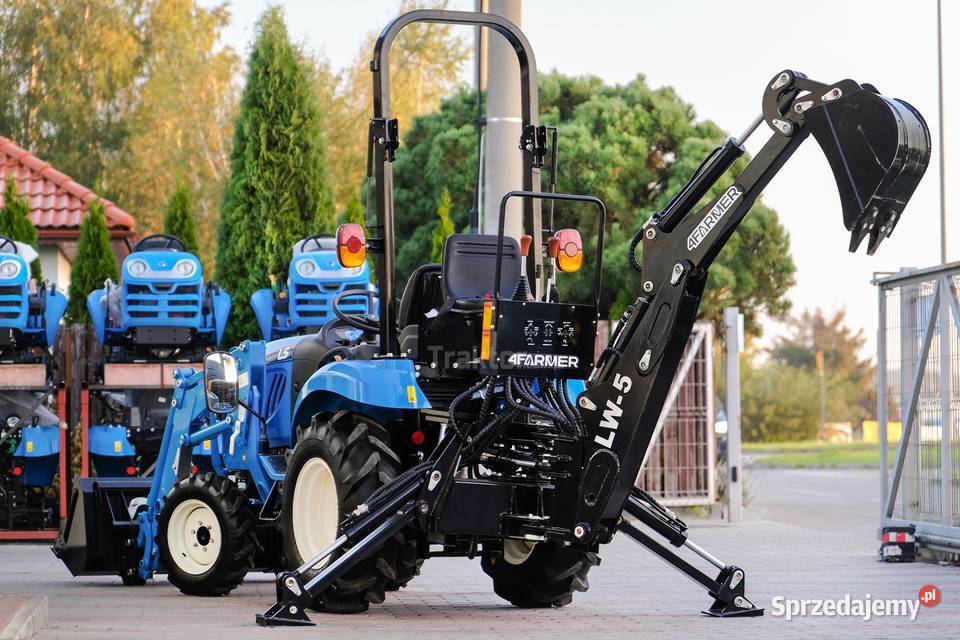 LS Tractor XJ25 MEC 4x4 244 ładowacz czołowy LS Tajęcina