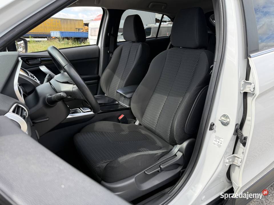 Mitsubishi Eclipse Cross 15 BENZYNA Klimatronik Konin sprzedam