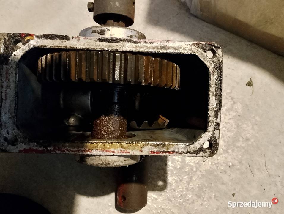 Przekładnia kątowa wom Pieniążkowice