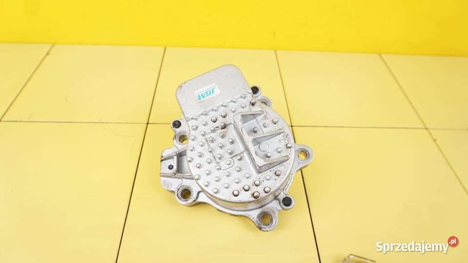 PRIUS III AURIS 18 HYBRID 13r 2XRFXE pompa wody