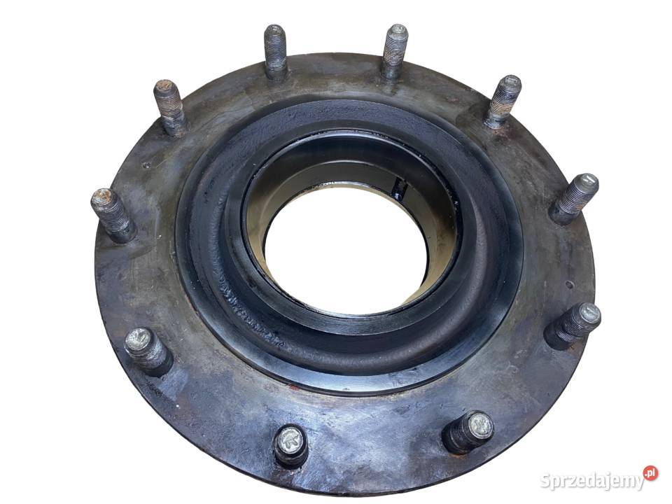 PIASTA KOŁA PRZÓD 1349338C1 CASE MAGNUM 7110 Łódź