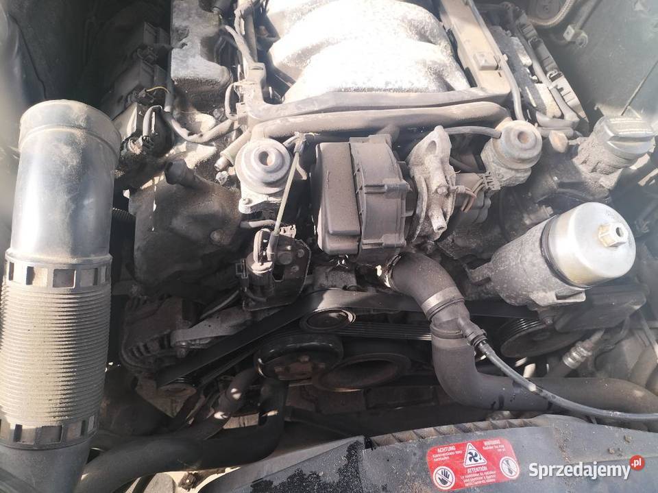 Części W211 sedan Silniki kompletne Pasym