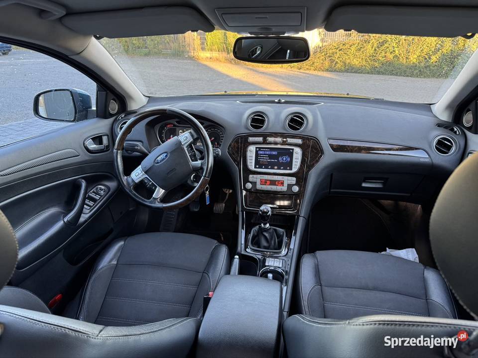 Ford Mondeo mk4 25t 220hp AlufelgiSkóraPiękny podgrzewane fotele Gogolin