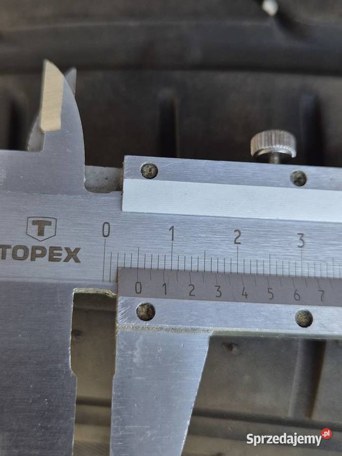 Opony letnie Bridgestone 23540 R19