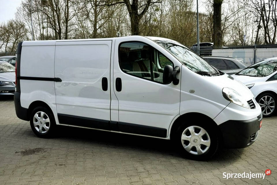 Renault Trafic 20DCI 3 osobowy serwis 100 2012r Płock