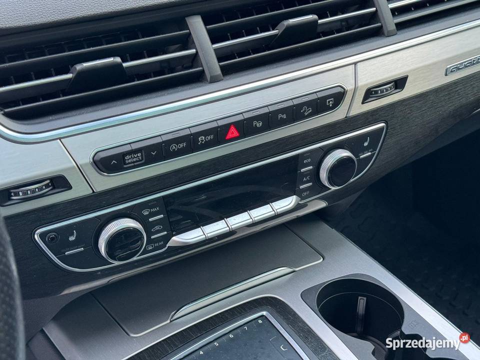 Audi Q7 30 TDI SLine Matrix panorama 7 osobowe Grójec