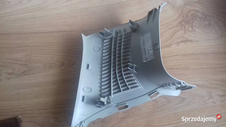 Plastikposzycie słupka bagażnika Ford Focus Rzeszów