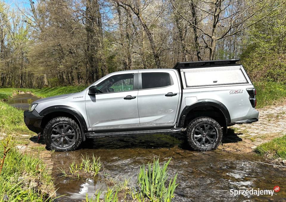 Zabudowa Paki Aluminiowa Hardtop RIVAL Isuzu D osobowe sprzedam