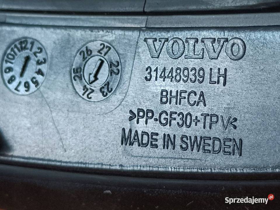VOLVO XC40 LISTWA SZYBY CZOŁOWEJ LEWA NOWA Pleszew