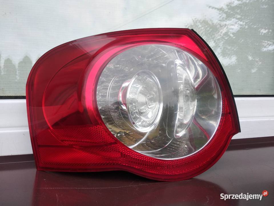 VW Passat B6 kombi Variant lampa tył tylna lewa Sieradz