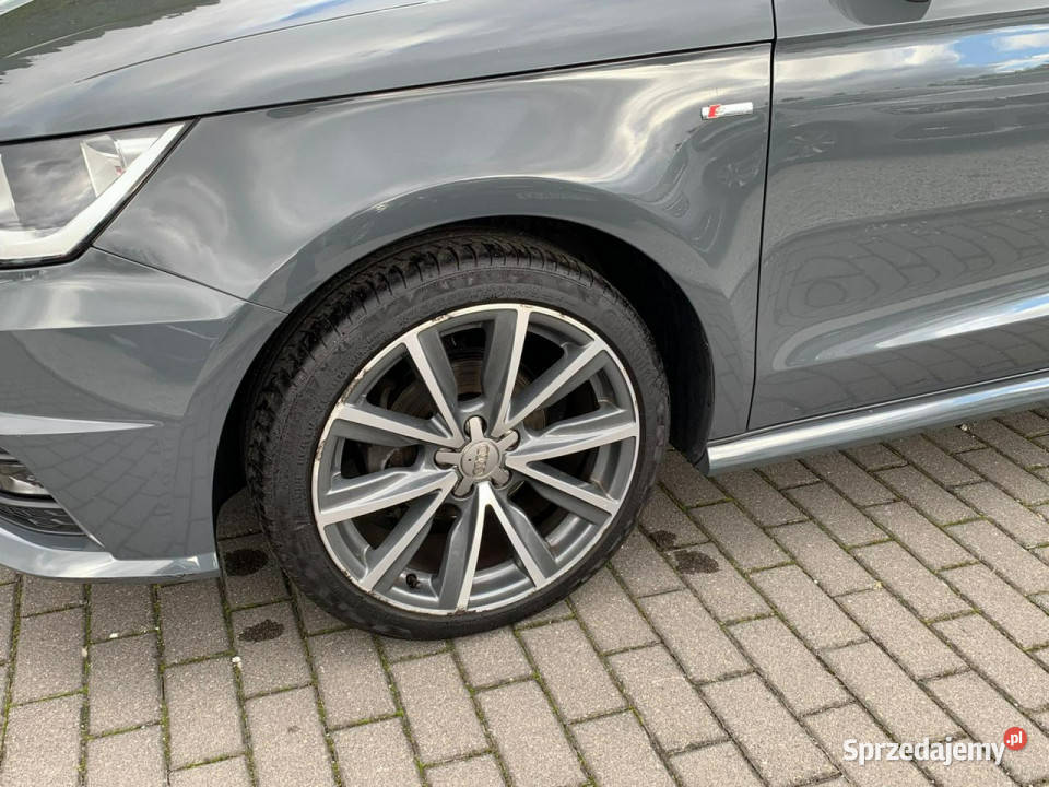 Audi A1 10 TFSI 95 SLine Klima PDC 8X 2010 aluminiowe felgi Motoryzacja Baranowo