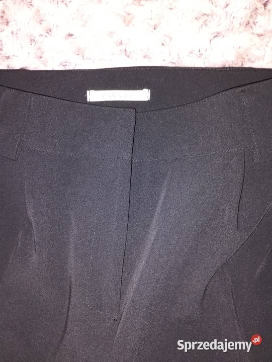 Spodnie damskie klasyczne z kantem