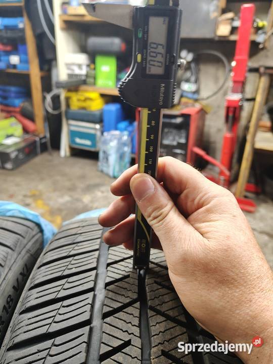 Opony zimowe 23545 R18